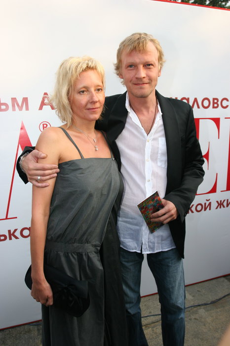 Жена и дети Алексея Серебрякова