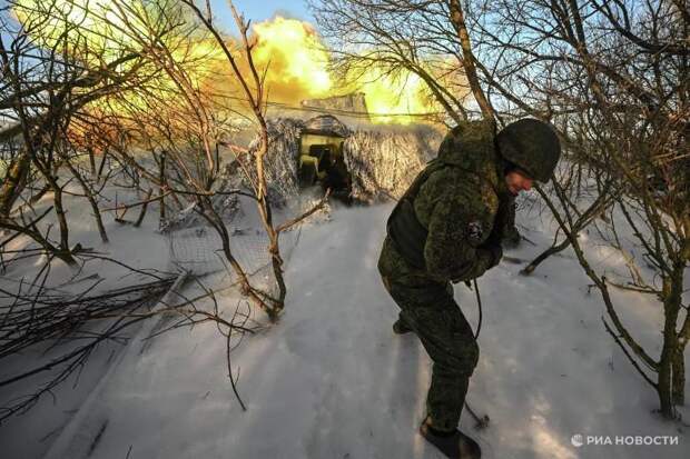 «Украинцы – инструмент, а с инструментом не договариваются». Что говорят на Украине в 4-ю годовщину СВО