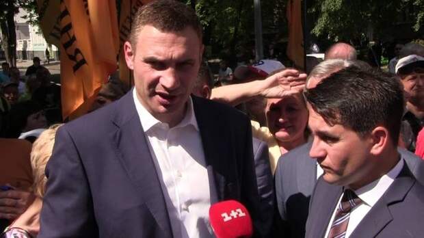 Виталий Кличко официально стал мэром Киева Виталий Кличко официально стал мэром Киева