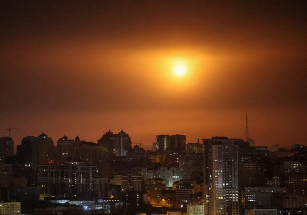 Военблогер сообщил о прилетах «Гераней» по Украине