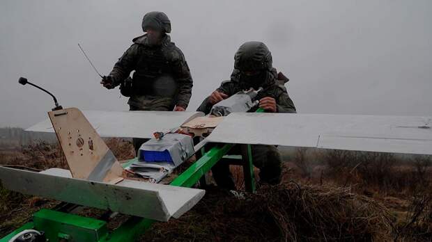 Боевые заходы «Молнии»: как в Свердловской области учат операторов БПЛА