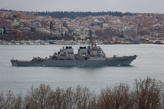 Американский эсминец покинул Черное море