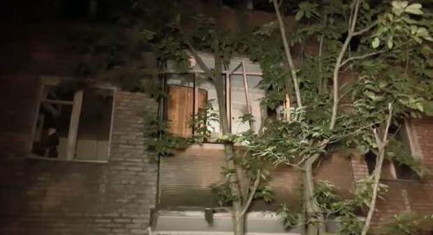 Видео с места хлопка в квартире дома в Москве