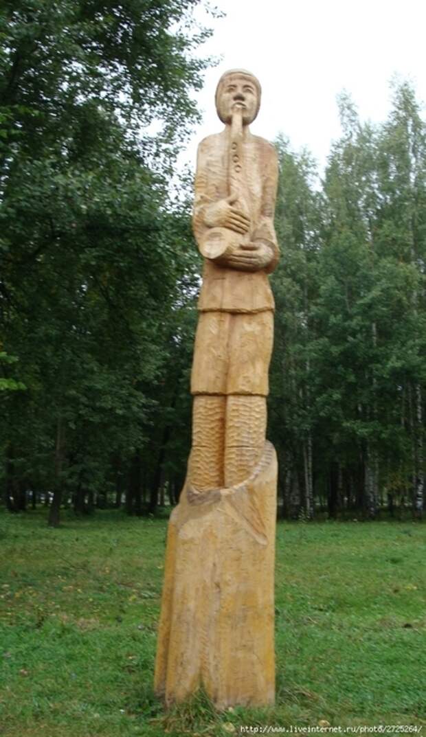 Скоморохи уходят на север.