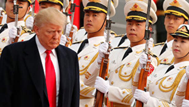 Президент США Дональд Трамп во время визита в Китай. 9 ноября 2017 года