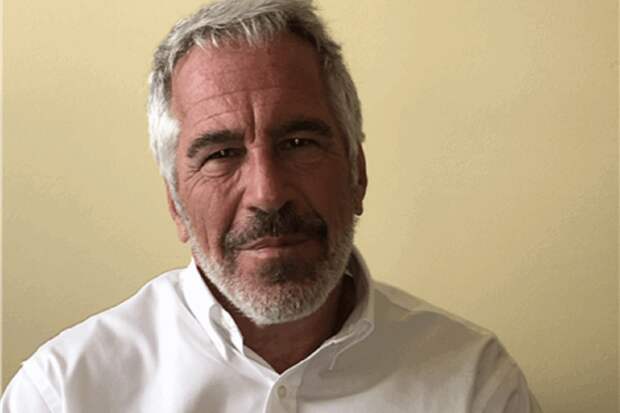 Эпштейн прятал фото и компьютеры на шести складах