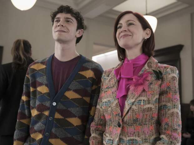 Ben Levi Ross as Teddy and Carrie Preston as Elsbeth Tascioni