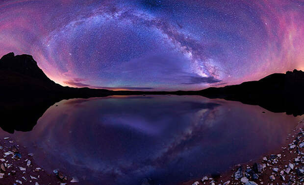 Панорамные снимки Млечного Пути в пустыне США
