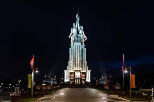 Колосс Советский
