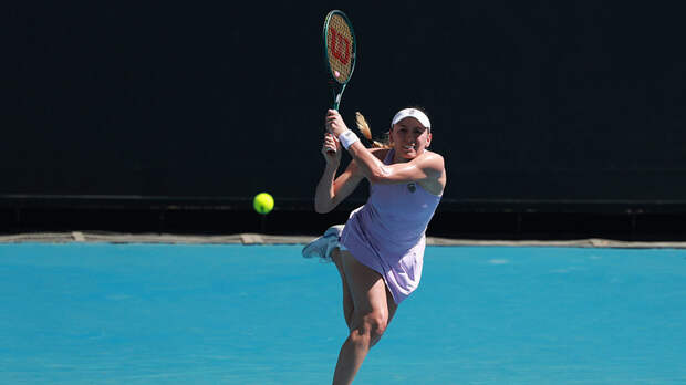 Болгёрл стало плохо во время матча Александровой на Australian Open