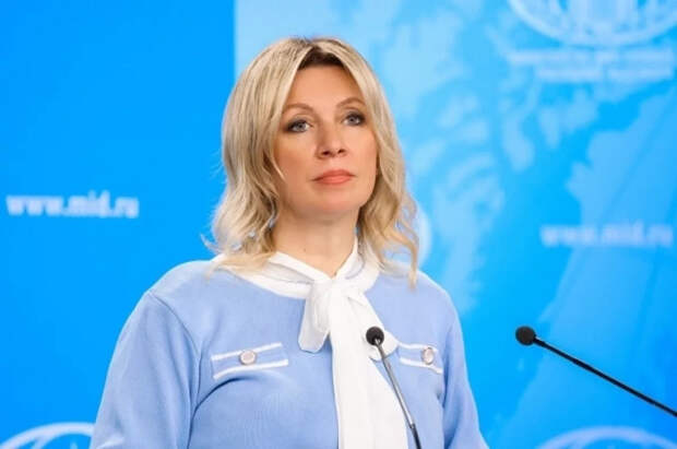 Захарова указала на историческую амнезию Польши