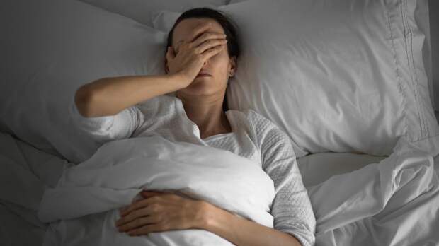 Учёные выяснили, почему вам плохо спится на новом месте