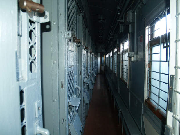 Вину не признал: жителя Камчатки осудили за интим с девочками 10 и 4 лет