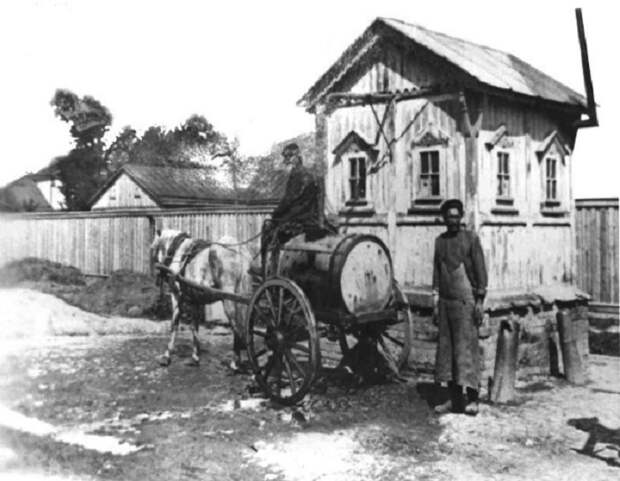 Работа у золотаря была адская. Работа у золотаря была адская.