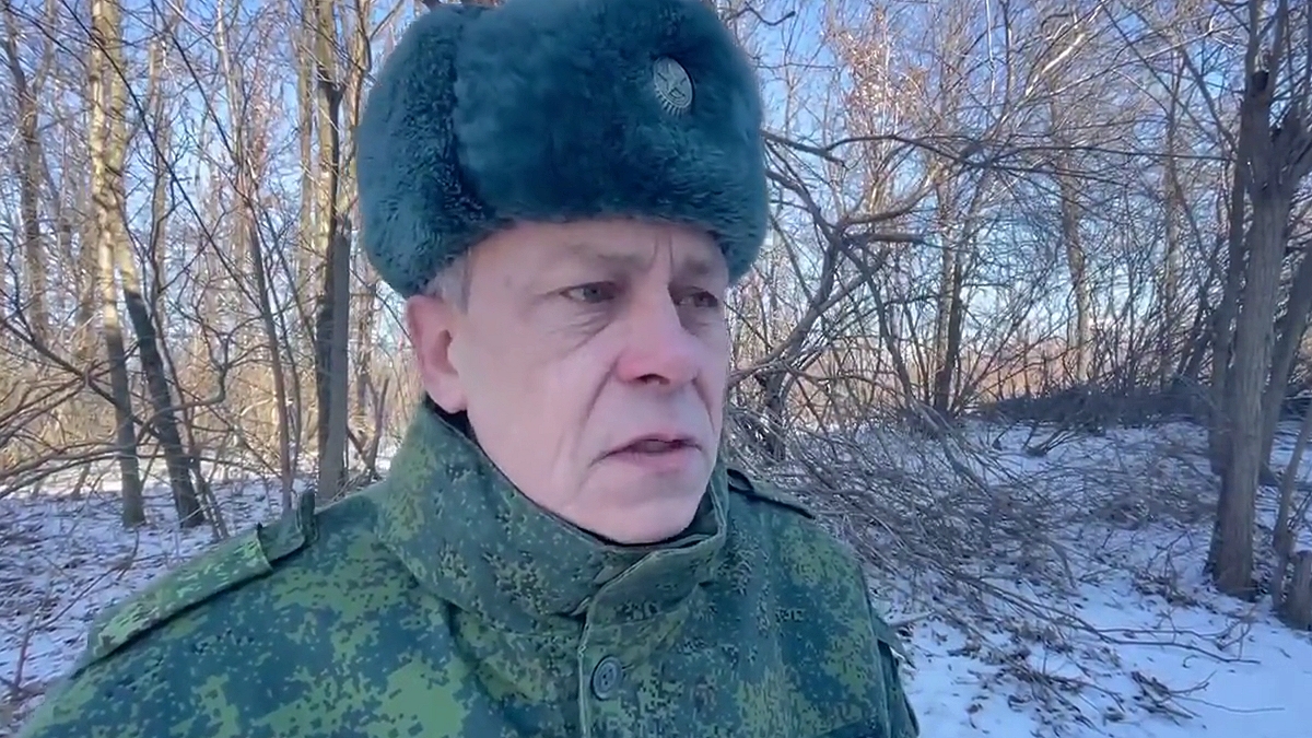 Басурин: ВСУ готовят 6 групп диверсантов, которые будут «работать» в форме бойцов ДНР и России