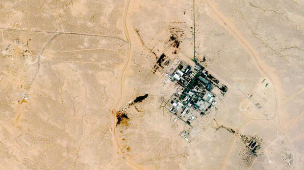 ISNA: Иран пригрозил Израилю взорвать атомный реактор в Димоне