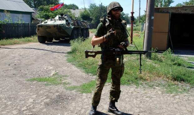 ДНР: ополченцы полностью взяли под контроль украинский Иловайск ДНР: ополченцы полностью взяли под контроль украинский Иловайск