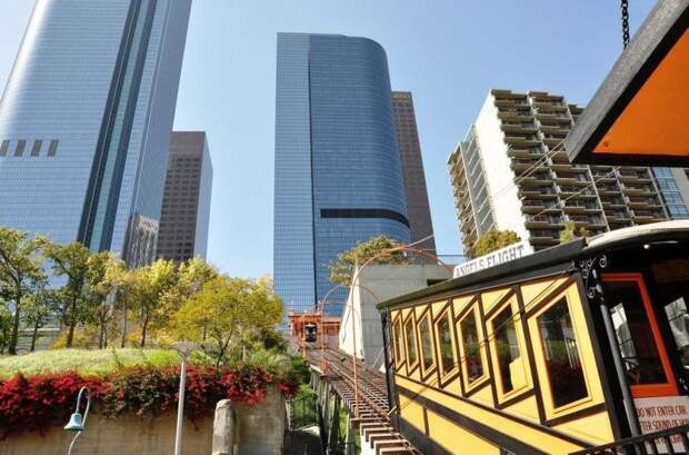 funiculaire03 14 потрясающих фуникулеров со всего мира