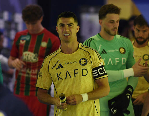 Криштиану Роналду стало плохо во время матча