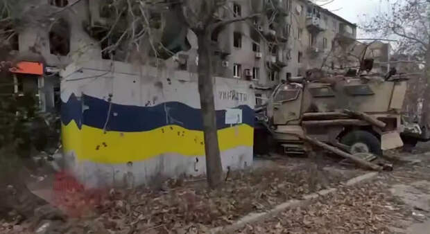 "Город явно не наш". ВСУ перебили в Купянске важную трубу и разгоняют, что "русский генерал застрелился"