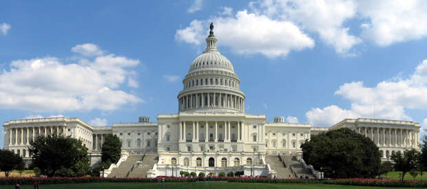 http://www.northcountrytrail.org/wp-content/uploads/2010/03/capitol-building-picture.jpg