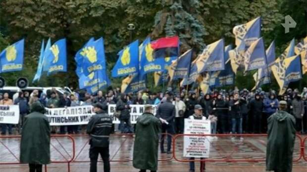 Против реинтеграции Донбасса выступили украинские националисты