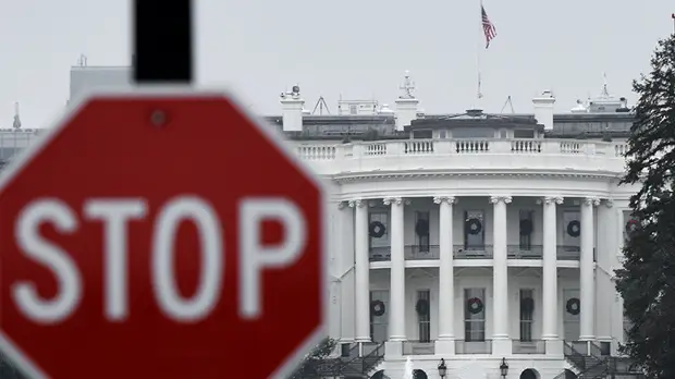 «Акула» и обвинители Клинтона: кто будет защищать Трампа на суде по делу об импичменте