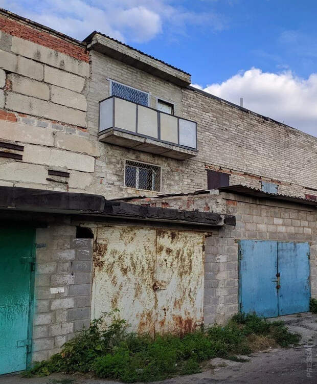 Балконы,хлам рухлядь Вид из окна, Хлам, Длиннопост