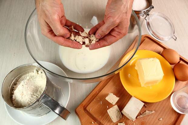 как сделать дрожжевое тесто без яиц