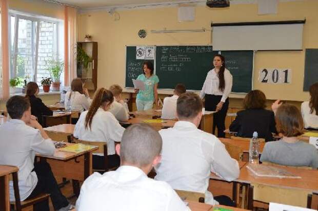 Эксперты призвали не проводить контрольные работы по четвергам