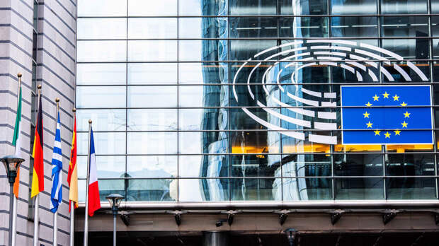 Песков: Россия не видит смысла в участии Евросоюза в переговорах по Украине