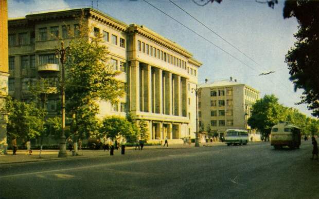 Через 20 лет -1965 год.