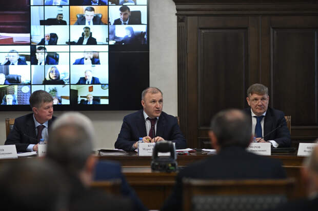 Глава Адыгеи обозначил круг задач в сфере противодействия коррупции