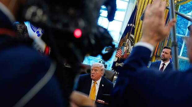 «Это неприемлемо»: для американского госдолга погас свет в конце тоннеля