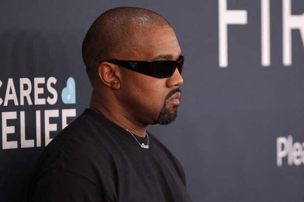 В МИД Польши призвали запретить рэперу Канье Уэсту въезд в страну