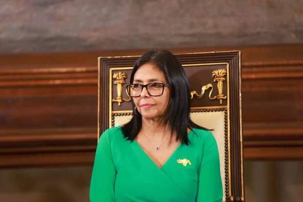 Правительство Венесуэлы опровергло новость о якобы планах Родригес посетить США