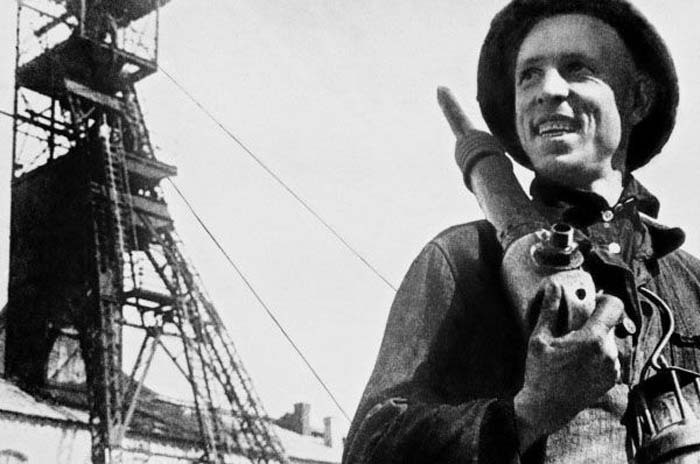 Один за десятерых: как Стаханов стал мифом