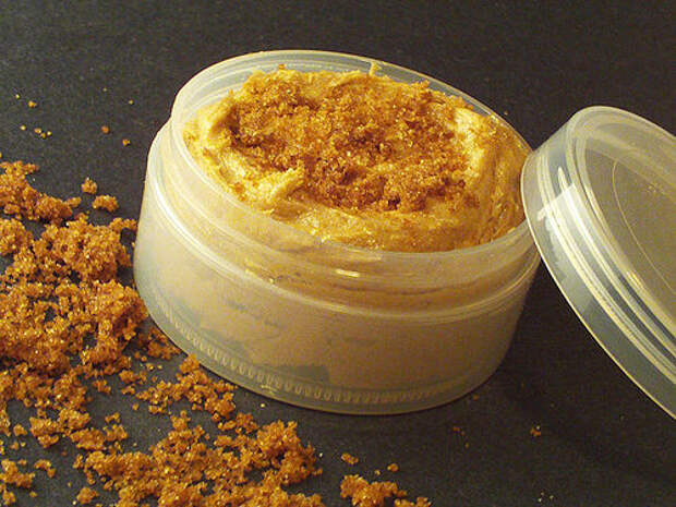 скраб для лица и тела 24k gold body & face scrub. Golden scrub. скраб из египта bobana gold. скраб для тела виноград. Attirance крем для тела.