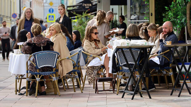 Московский ресторатор оценил влияние турпотока на заполняемость ресторанов