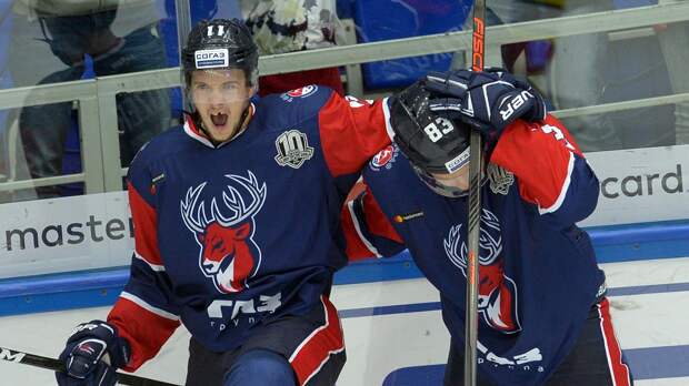 «Торпедо» одержало третью победу кряду, обыграв «Трактор»