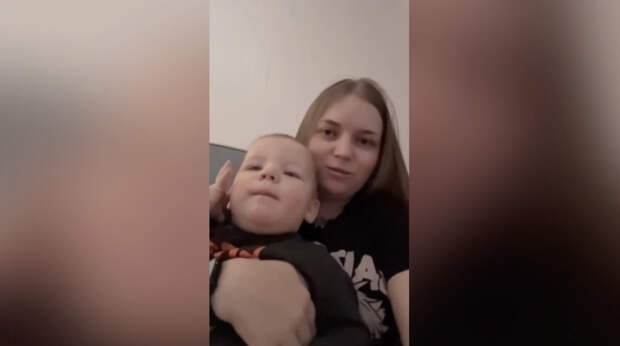 Задыхающийся малыш остался жив благодаря автоинспекторам Петербурга