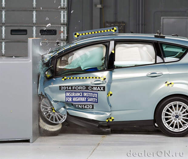 Гибридный Ford C-Max Hybrid 2014 получил оценку Топ безопасности от IIHS [Видео и фотогалерея]