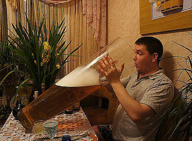Огромный бокал картинка