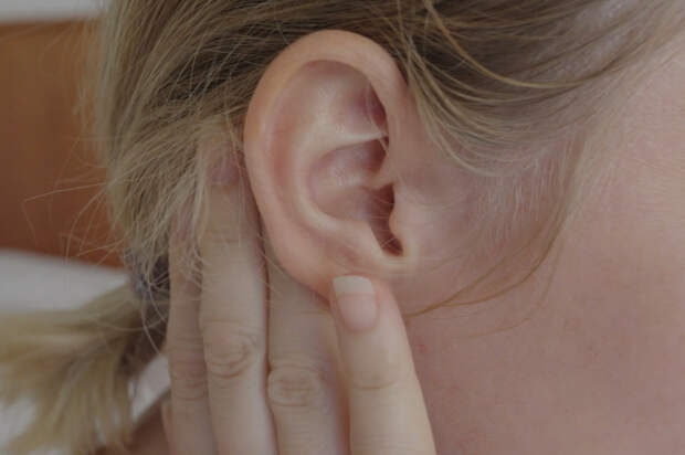 Тулякам рассказали, почему нельзя игнорировать шум в ушах и головокружения