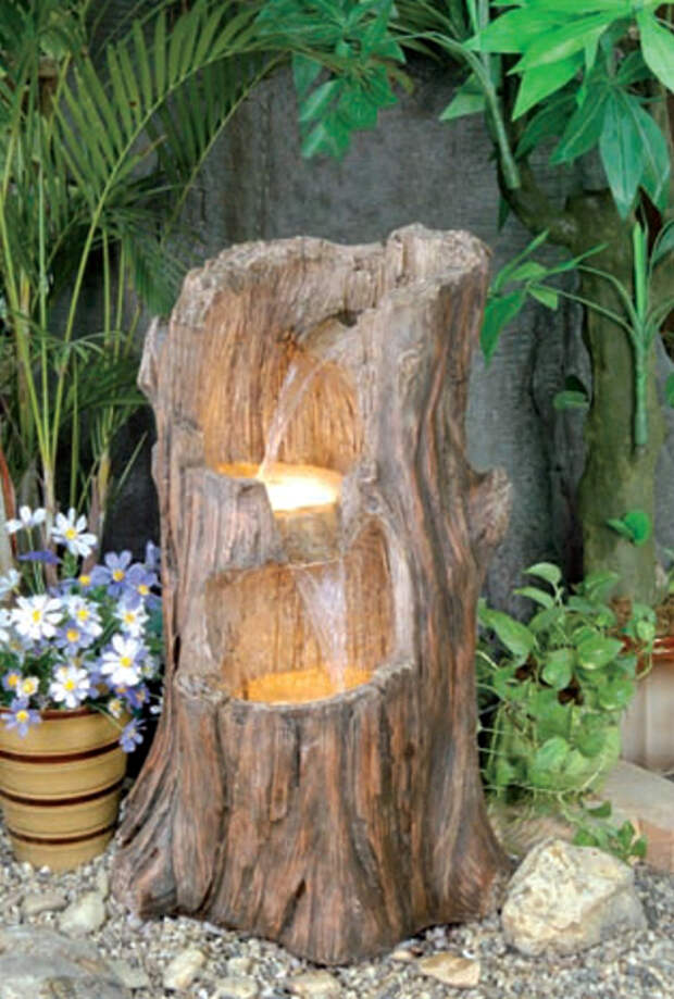 Идеи использования деревянных пней для декора дома и сада