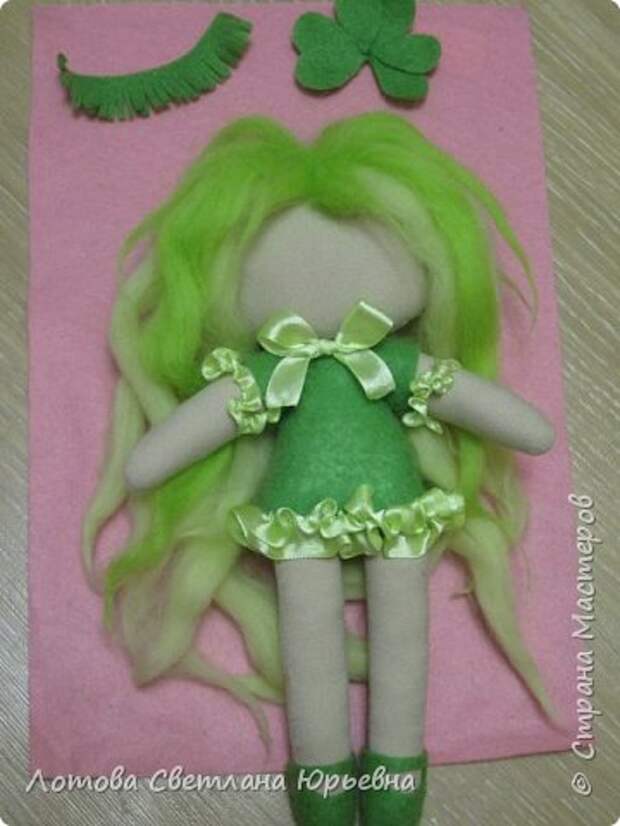 Куклы Мастер-класс Шитьё Мастер - класс по изготовлению куколок с волосами из непряденой шерсти Ткань Шерсть фото 15