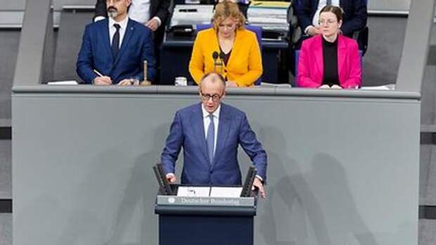 Канцлер Германии Мерц из-за ситуации в экономике призвал немцев больше работать