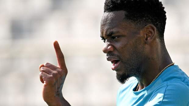 Тимощук вступился за Дурана: «Но не у всех сразу все получалось. Это игрок обоймы, на которого мы рассчитываем»