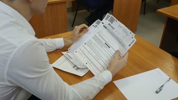 В России повысили минимальные баллы ЕГЭ для поступления в вузы