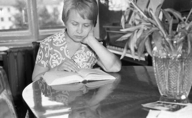 Лица Советской эпохи. Александра Пахмутова